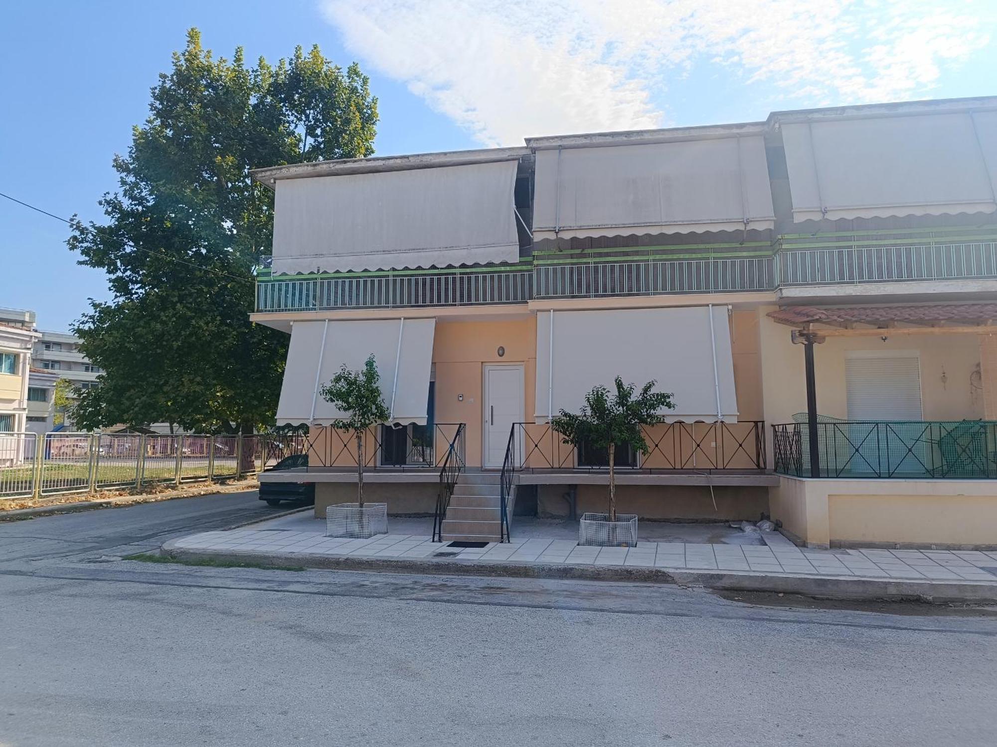 Panos House - High Luxury Apartment Trikala  Luaran gambar