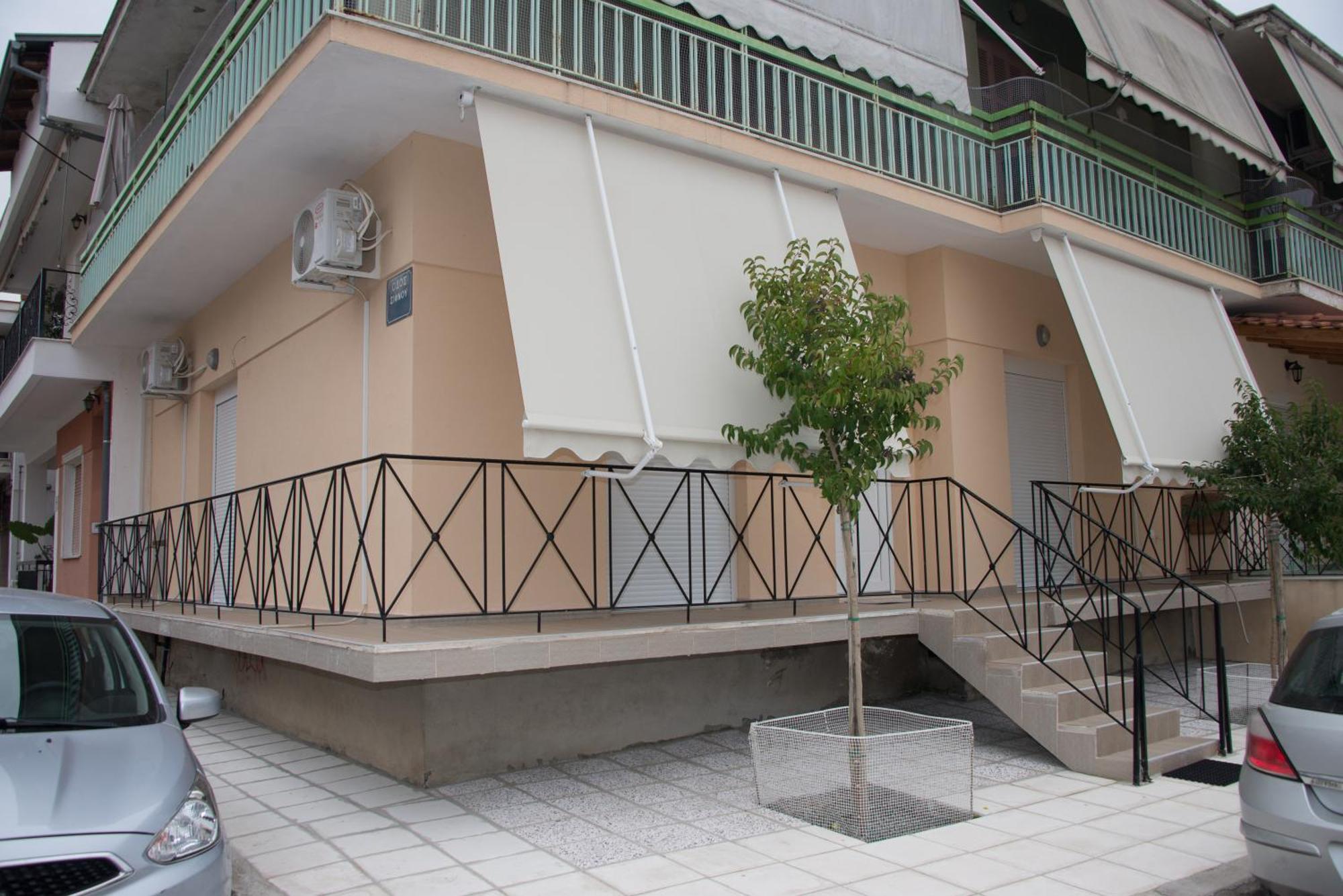 Panos House - High Luxury Apartment Trikala  Luaran gambar